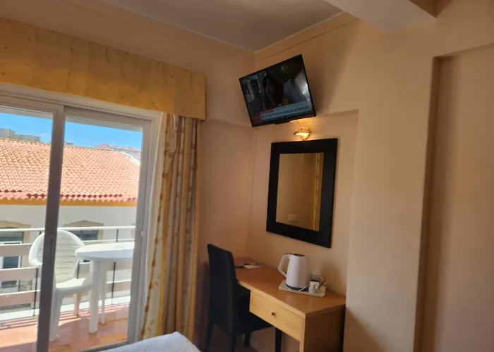 Riomar לאגוּ‏ש